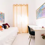 Peaceful 2-bedroom House With Garden At The Heart Of Benfica Lisboa